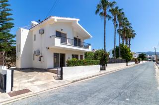 Villa Coralia - Coastal Comfort near Beach & Restaurants - 0