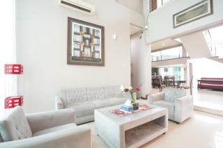 Hotel Surya Palace Syariah - 4