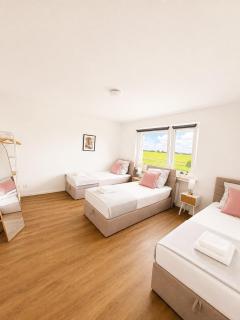 Modernes & stilvolles Komfort-Apartment mit Balkon - 1