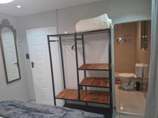 Ko Thabeng Luxury Executive Suite - 8