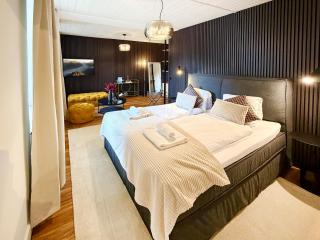DU GLACIER Boutique & Traditions Hotel - 7