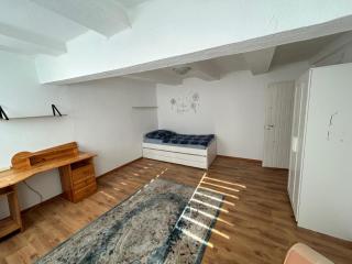 Historic Timber House - 4