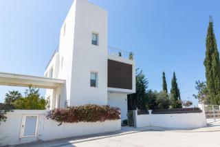Villa Orchid - Luxury 3BR Retreat between Paphos & Coral Bay - 9