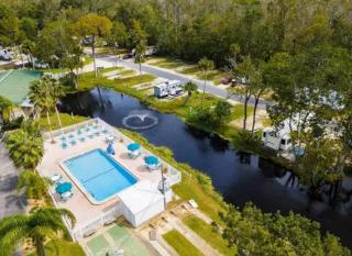 Homosassa Tiny Home-Nature Coast Glamping Getaway - 4