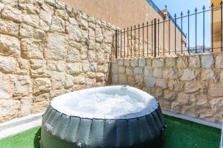 Echo 1-BR Apartment In Ejdabra Batroun - 8