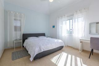Villa Sapphire - Luxury 5BR Designer Retreat with a Private Swimming Pool - 7