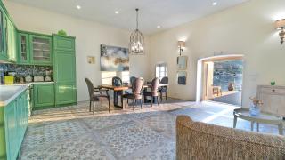 Takis Limeni House - 9