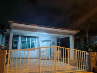 Homestay Teratak Cinta, Ambangan Heights, Sungai Petani - 3