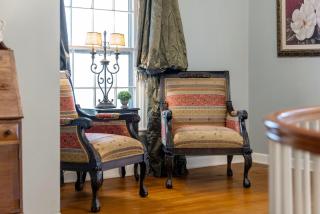 Historic Mansion-King Suite-The Royal Crown - 1