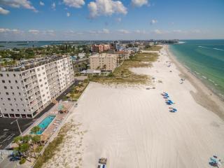 Sea Breeze 207 - St. Pete Beach - 5