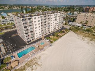 Sea Breeze 207 - St. Pete Beach - 4