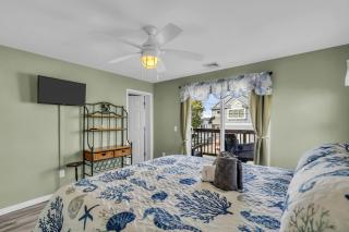 Game Room, Kayaks, Steps to the Ocean! - 7