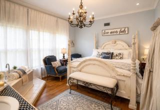 Historic Mansion-King Suite-The Blue Jay - 0