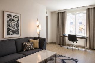 Sheraton Duluth Hotel - 2