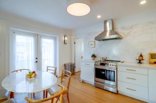 Charming Midtown Brick Home: Walk to Truckee River - 4
