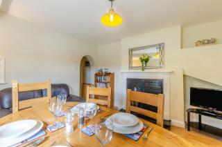 3 Bed in Whitby oc-w957 - 2