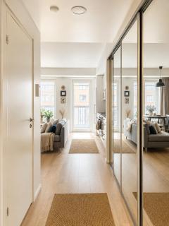 Nordic Nest- Modern Studio w Balcony Near Metro - 4