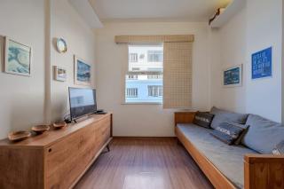 Vista para a praia de Copacabana, quarto e sala - 4