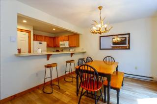 Near Slopes, Trails & Fun! Camelback Townhome - 3