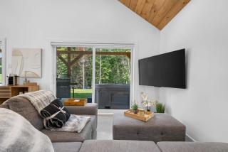 Spa & Lake access - Le Bois Loup - 5