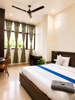 The White Casa Premium 1RK 201 Near Medanta Hospital - 1