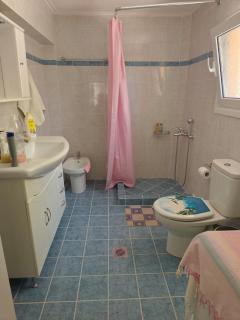 Eleni's Home - 4