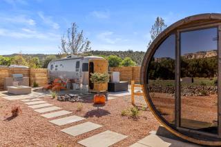 The Airstream 2 at East Zion in The Fields - 5