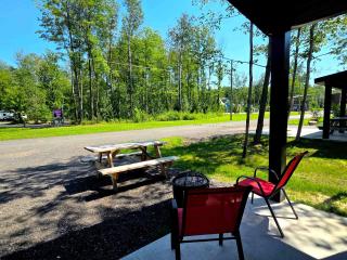 Camping Abenaki Aventure - Les Chalets - 5