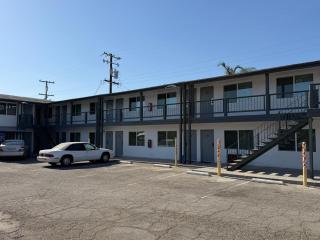 Cinderella Motel - 3