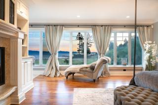 Sea Lion Estate - 0