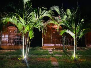 Sunshine café Hampi - 5