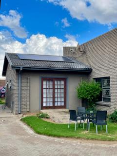 Lapaleholo Guesthouse - 9