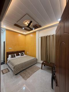 Kartikeya Guest House - 3