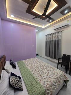 Kartikeya Guest House - 7