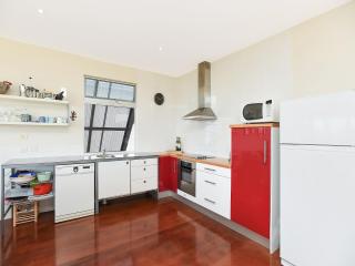 118 Seagull Ave - Large family home with open plan living and sea views - 3