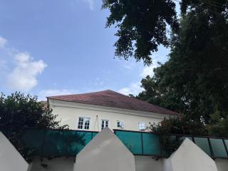 Hotel House 1 - 8