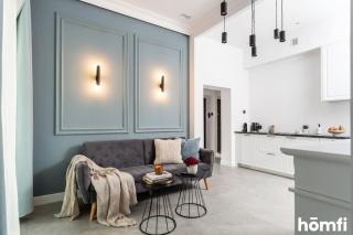 Aura Jacuzzi Suite - homfi Collection - 7
