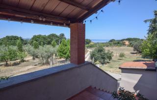 Gorgeous Apartment In Viterbo With Wifi - 3