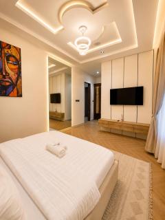 Yi-Son Apartments - 3