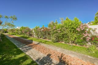 Tropical Private Estate -8 Bdrm - Resort pool - 5 Min to Strip - Weddings - 3