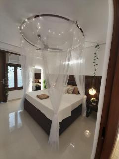 Meevora Homes Near Select city walk & saket - 6