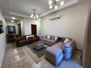 90m apartment 1 Bedroom 1 Bathroom Kitchen Living - 0