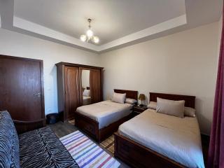 90m apartment 1 Bedroom 1 Bathroom Kitchen Living - 2