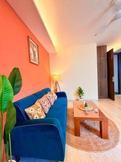 Luxury 1BHK on Golf Course Road with Self Check In - 7