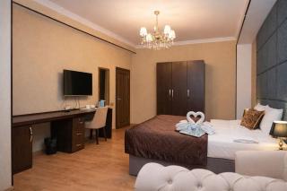 Golden Boutique Hotel - 3