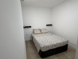 Piso Reformado con Patio en Ventas estancia larga - 8