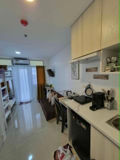 Casa Zel Bayani Hall Urdaneta Home Rentals - 6