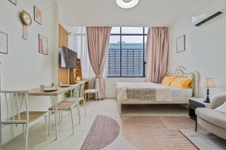 Avenir 22F City Skyline view - 8
