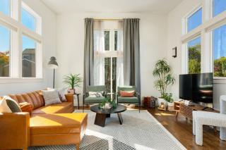 3BR 2.5BA The Orcas Parkside- In Seward Park, near the lake - 0