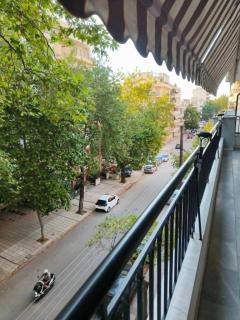 CK Urban Haven 2BR Apartment with Free Parking - 5
